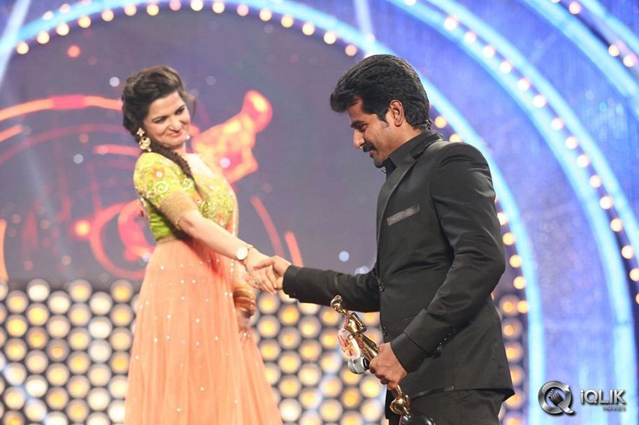 Vijay-Awards-2014